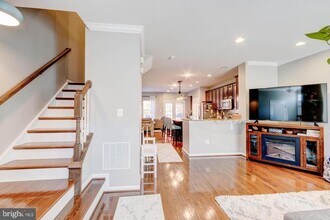 7246 Dorchester Woods Ln in Severn, MD - Building Photo - Building Photo