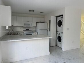 618 SW 2nd Pl in Florida City, FL - Building Photo - Building Photo