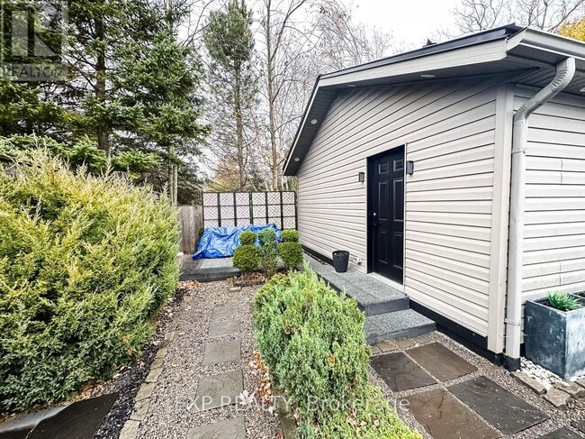 property at 121 Cedar St