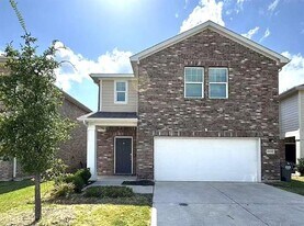 1902 Chapel Hl Rd in Princeton, TX - Building Photo
