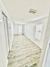 713 N 19th St in Fort Pierce, FL - Building Photo - Building Photo