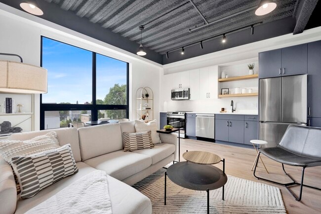 property at 1802 W Berenice Ave