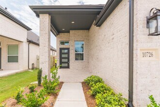 10726 Pine Pink in Conroe, TX - Building Photo - Building Photo