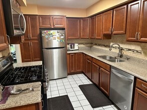 1234 Churchill Ct in Buffalo Grove, IL - Foto de edificio - Building Photo