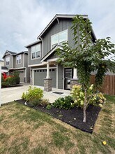 6516 Stingray Pl NW in Bremerton, WA - Building Photo - Building Photo