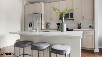 2420 Peachtree Rd NW in Atlanta, GA - Building Photo