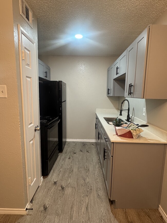 Parkridge in Garland, TX - Foto de edificio - Building Photo