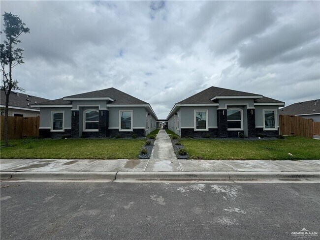 property at 913 N Blair Ave