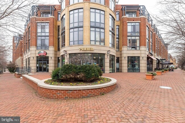property at 520 John Carlyle St