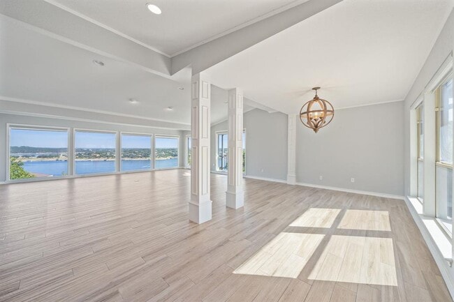 721 Mariner in Lakeway, TX - Building Photo - Building Photo