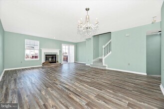 7130 Oberlin Cir in Frederick, MD - Building Photo - Building Photo