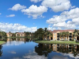 2360 E Preserve Way, Unit 306 in Miramar, FL - Building Photo