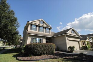 8225 NW 53rd Ter in Gainesville, FL - Building Photo