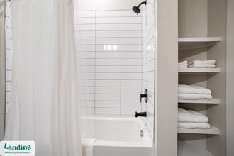 1270 Hillcrest Dr, Unit 3310 in Buford, GA - Building Photo - Building Photo