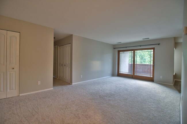 843 Melissa Ct in Enola, PA - Building Photo - Building Photo
