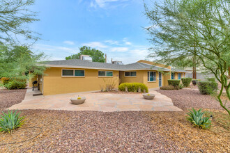 3636 E Verde Ln in Phoenix, AZ - Building Photo - Building Photo