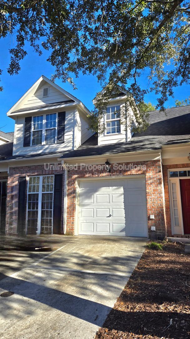 property at 5006 Carleton Dr