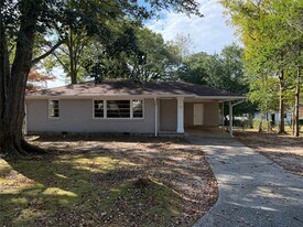 109 Scarlett Dr in Jonesboro, GA - Building Photo