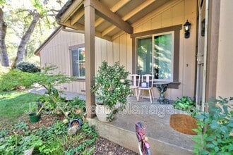 6913 Navarro Ct in Citrus Heights, CA - Building Photo - Building Photo