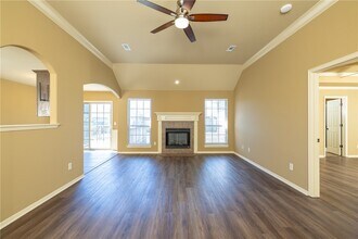 515 Liem Cir in Springdale, AR - Building Photo - Building Photo