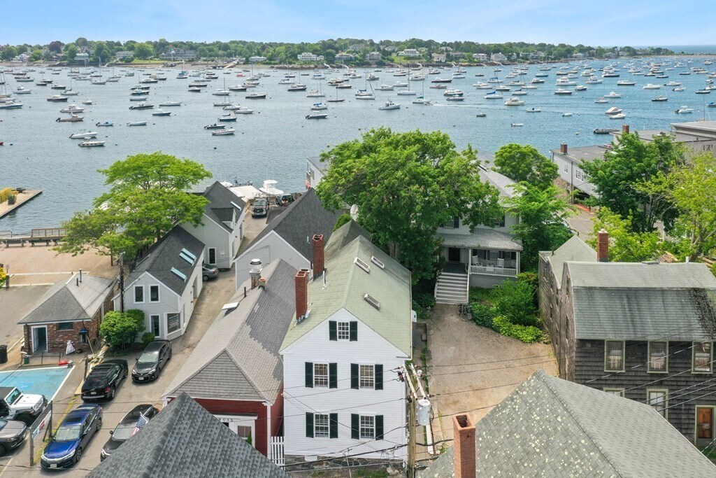 61 Front St-Unit -2 in Marblehead, MA - Foto de edificio
