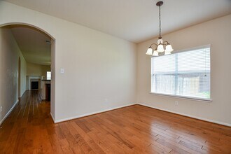 21622 Crest Peak Way in Katy, TX - Building Photo - Building Photo