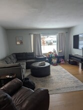 2110 Ohm Ave in Eau Claire, WI - Foto de edificio - Building Photo