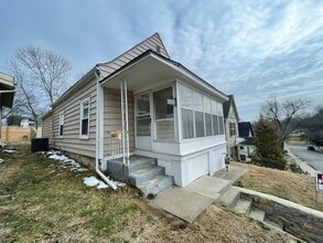 4615 Bell St in Kansas City, MO - Foto de edificio - Building Photo