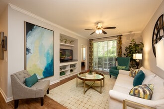 Avonlea On The River in Duluth, GA - Foto de edificio - Interior Photo