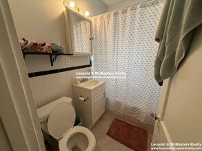 1620 Commonwealth Ave, Unit 1 in Boston, MA - Building Photo - Building Photo