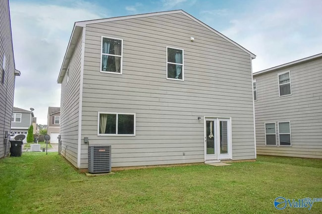 208 Farmington Dr in Harvest, AL - Building Photo - Building Photo