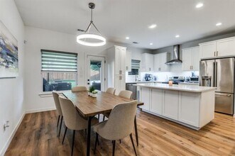 1110 Claude St in Dallas, TX - Building Photo - Building Photo