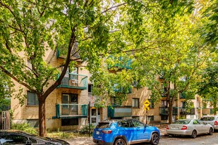 805 Saint-Philippe Rue in Montréal, QC - Building Photo