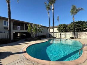 554 S Barranca Ave in Covina, CA - Building Photo - Building Photo