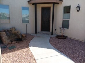 6900 Walnut Creek Rd NE in Albuquerque, NM - Foto de edificio - Building Photo