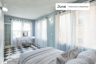 Private bedroom in 7 bed/6 bath Home in Washington, DC - Building Photo