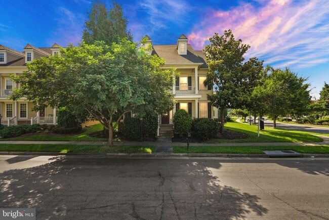 property at 10631 Poagues Battery Dr