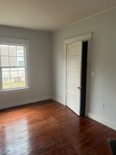 725 E Burton St in Murfreesboro, TN - Building Photo - Building Photo