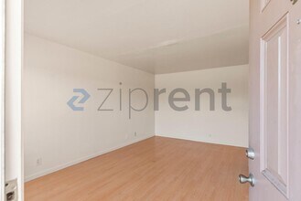 7630 Lockwood St in Oakland, CA - Building Photo - Building Photo