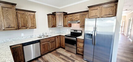 145 Canterberry St in Dequincy, LA - Building Photo - Building Photo