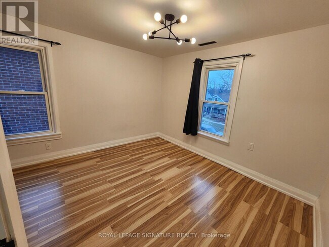 731 St Antoine St in Windsor, ON - Building Photo - Building Photo