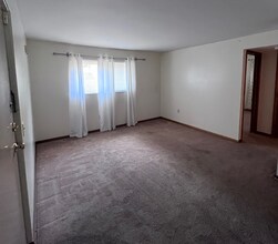 1271 Hunter Ave, Unit B in Columbus, OH - Building Photo - Building Photo