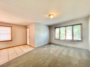 2714 W 37th Pl-Unit -2 in Chicago, IL - Foto de edificio - Building Photo