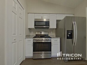 15342 Margaux Dr in Clermont, FL - Foto de edificio - Building Photo
