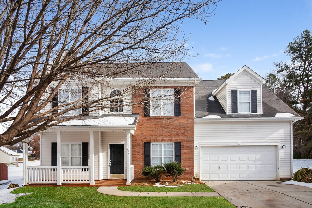 1715 Harte Cir in Charlotte, NC - Building Photo