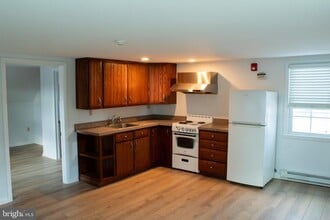 450 E Butler Ave in New Britain, PA - Building Photo - Building Photo
