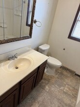 1112 E 6th Ave in Mitchell, SD - Building Photo - Building Photo