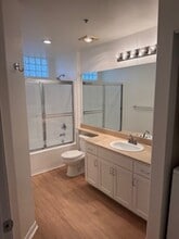 4060 Glencoe Ave, Unit 407 in Marina Del Rey, CA - Building Photo - Building Photo