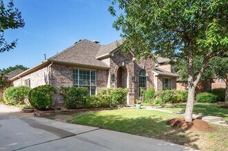 1122 Mossy Rock Dr in Keller, TX - Building Photo - Building Photo