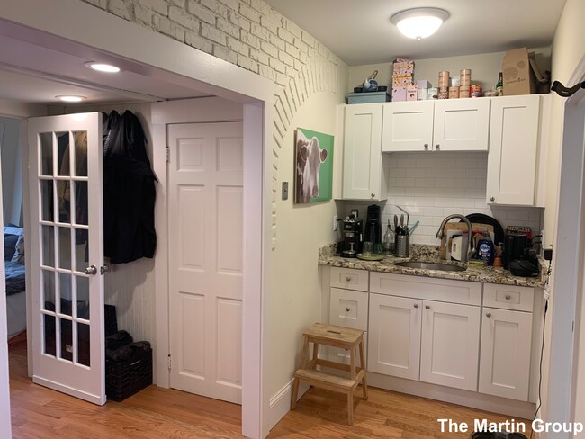 77 Bonair St in Somerville, MA - Building Photo - Building Photo